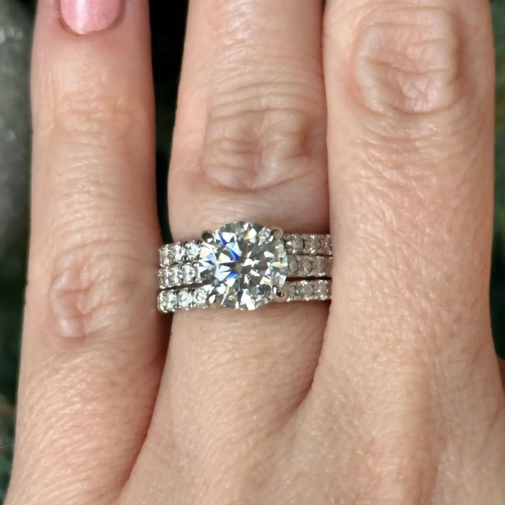 Captivating 4.5ct tw bridal wedding Ring Set